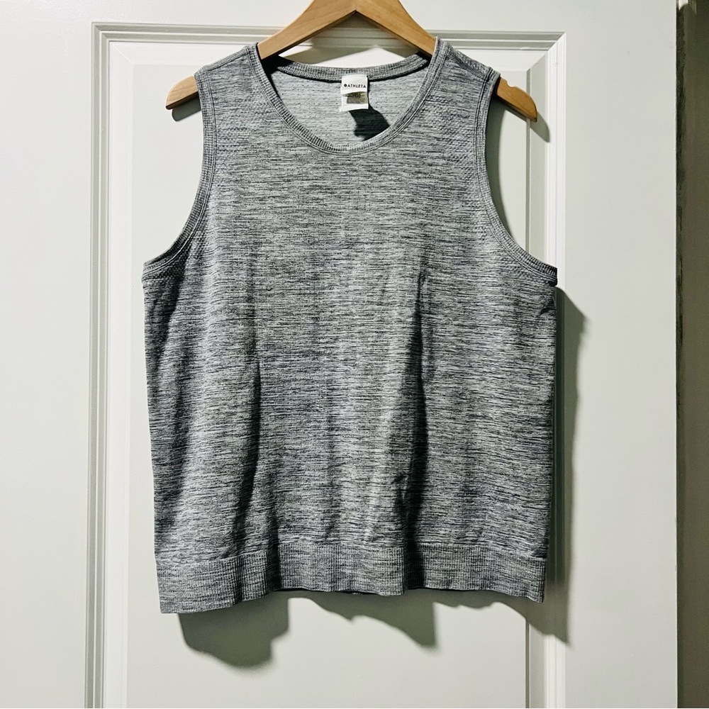 Athleta Women’s In Motion Seamless Tank Top Breathable Sweat-Wicking Sz XL Gray